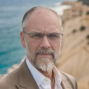 Meet your Posher, Bradford